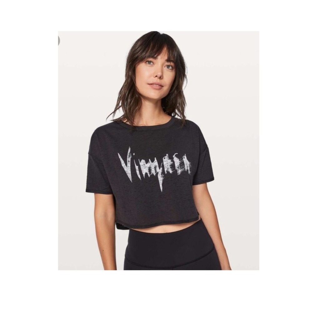Lululemon Lightest Cropped Tee Expression Vinyasa Yoga Sheer Black‎  Size 4 EUC